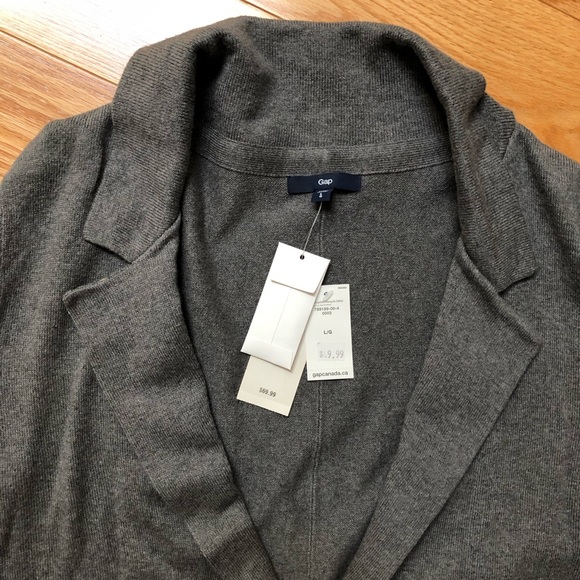 BNWT GAP Blazer-Style Cardigan in Grey,
Women’s size L - Picture 2 of 11